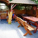 Arletta I Strefa 山林小屋