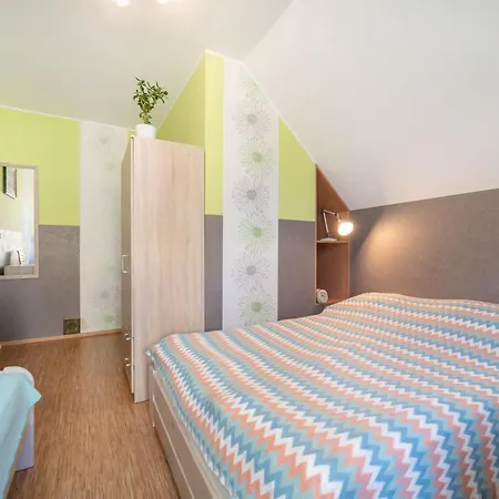 Arletta I Strefa Lodge