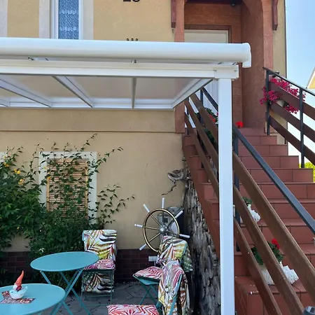 Lodge Arletta I Strefa *