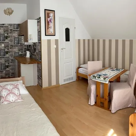 Arletta I Strefa Lodge *